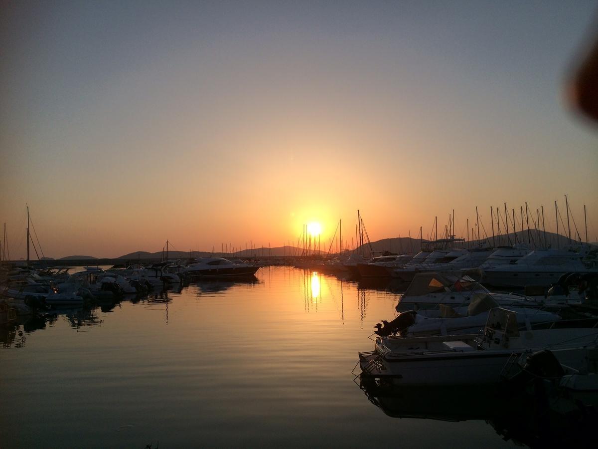 In The World Hotel Alghero Luaran gambar