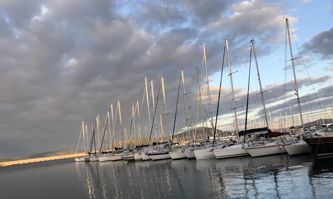 In The World Hotel Alghero Luaran gambar